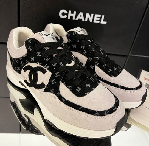 کفش کتونی Chanel